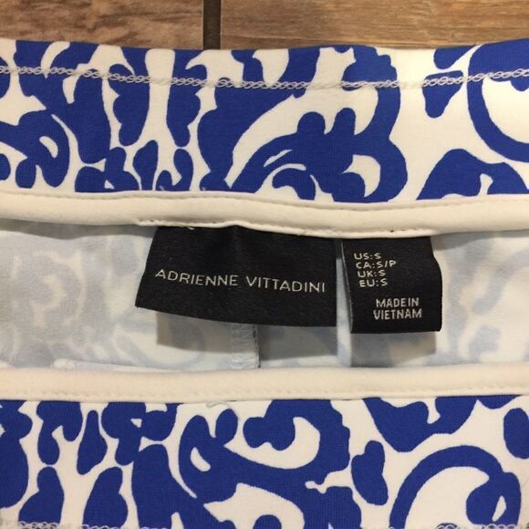 Adrienne Vittadini - Cute Skirt w/ Pockets - Picture 2 of 4